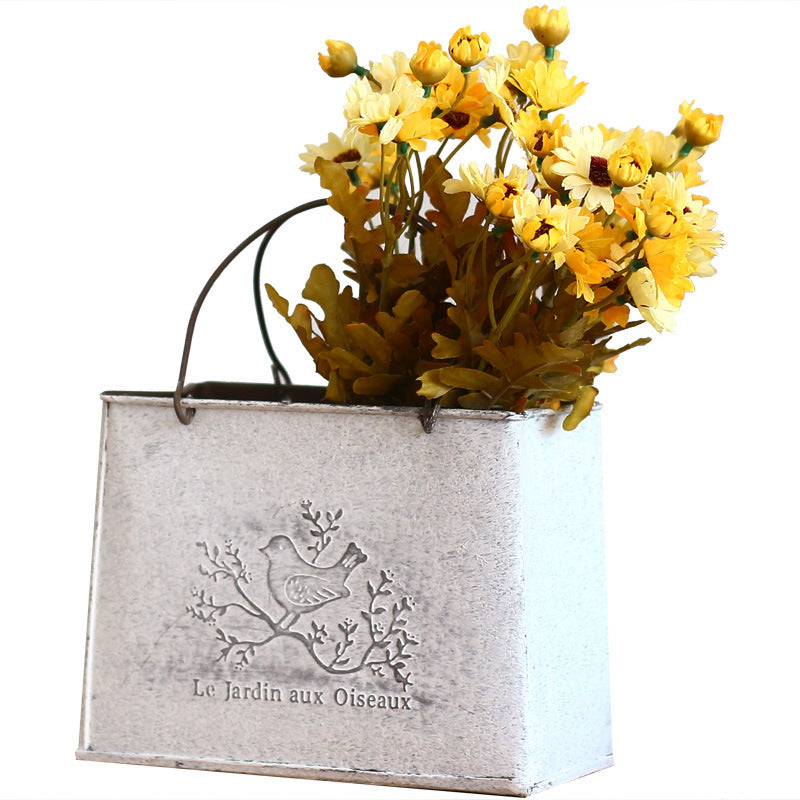 Decorative Garden Container Kalsten