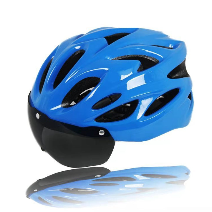 lightweight ventilated cycling helmet with adjustable fit system and removable visor Kalsten