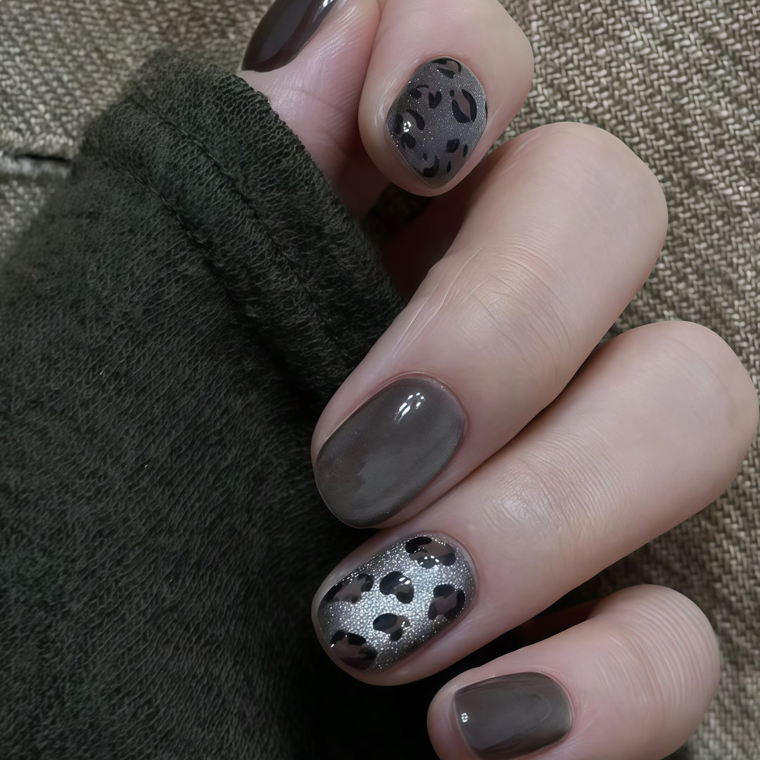 Artificial Nail Set with Leopard Design Kalsten