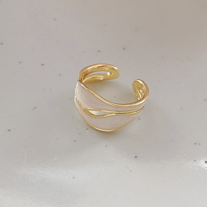 Elegant double ring with organic design Kalsten