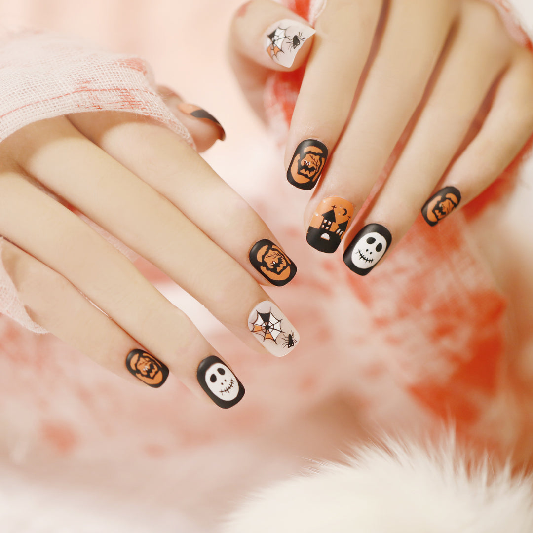 Creative Halloween Nail Art Kalsten