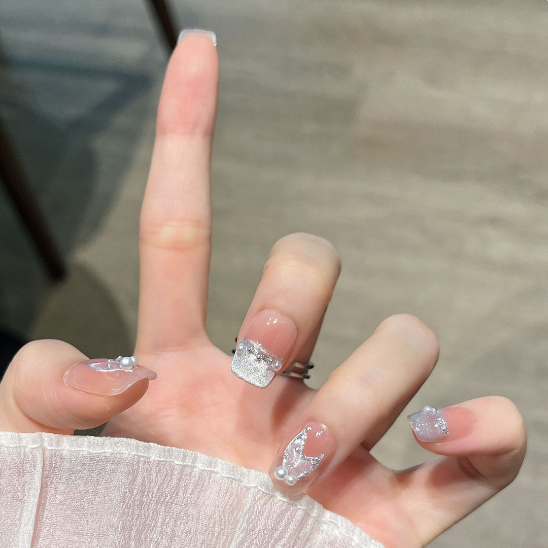Elegant Crystal-Embellished Nail Extensions Kalsten