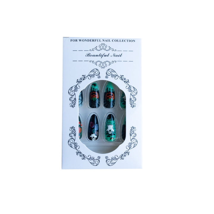 Halloween-Themed Press-On Nail Art Kalsten