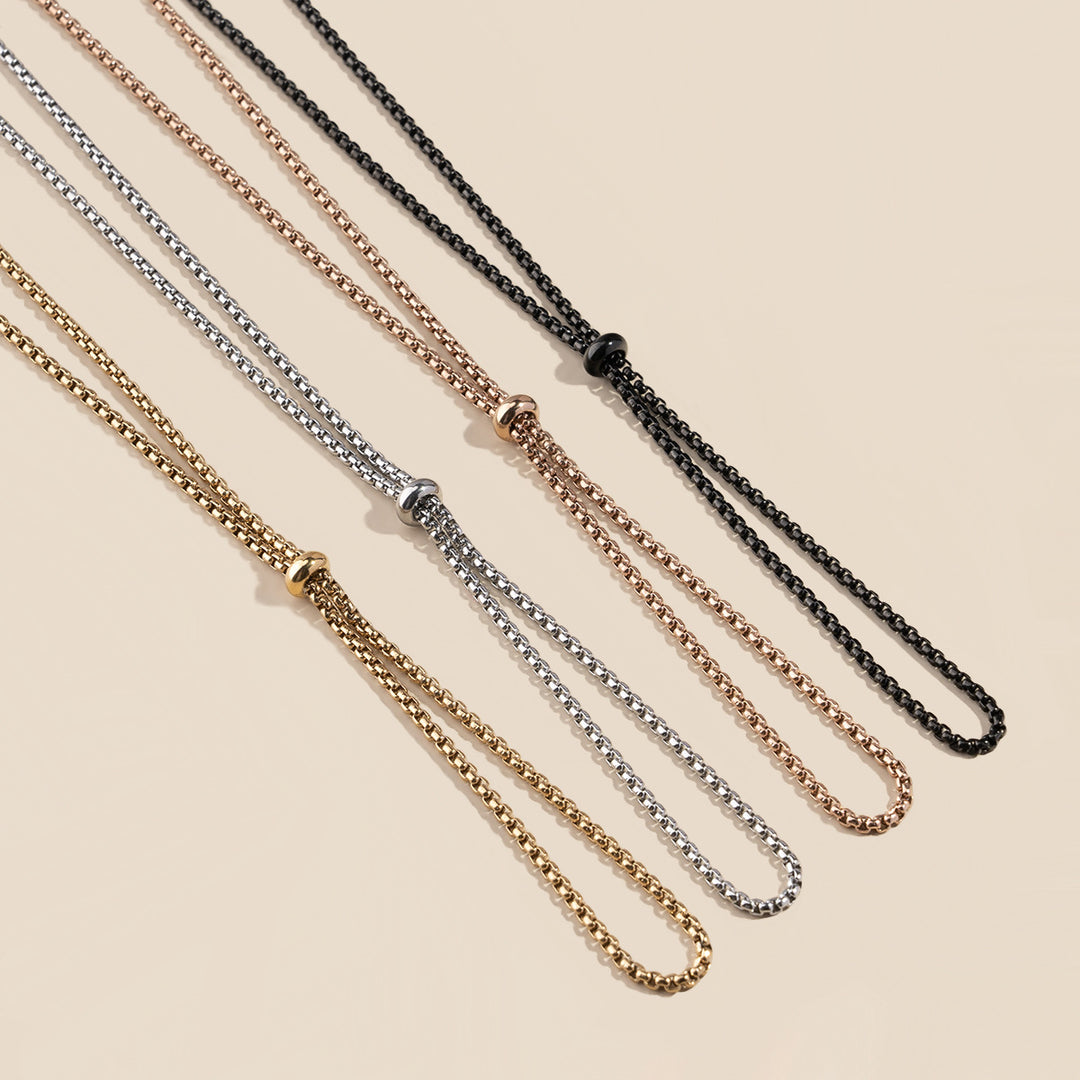 Sleek Chain Eyewear Holder Kalsten