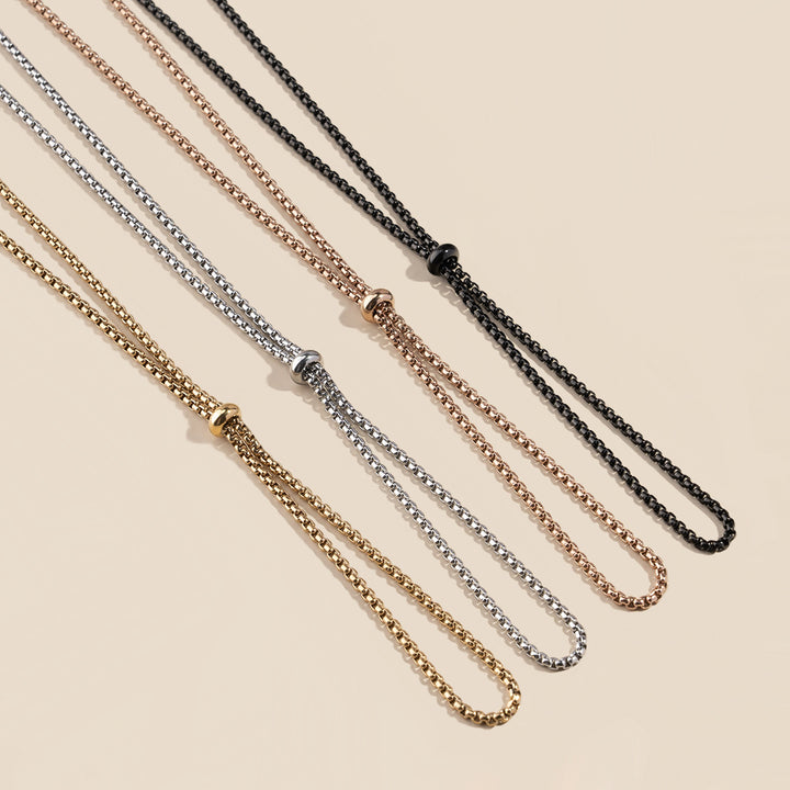 Sleek Chain Eyewear Holder Kalsten