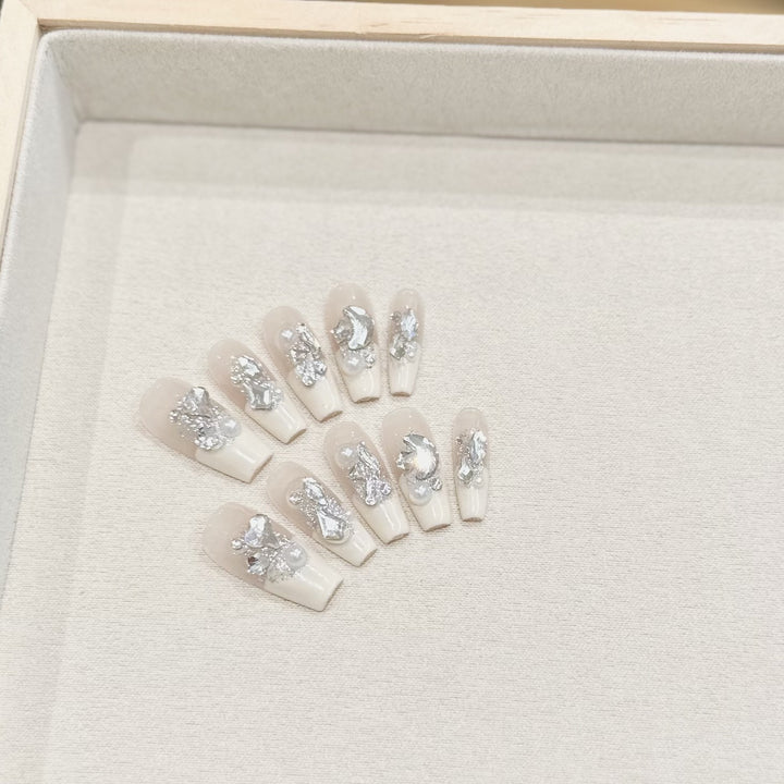 Luxury Rhinestone-Embellished Press-On Nail Set