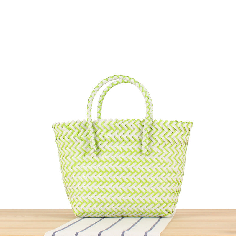 Tote bag made of handwoven natural material with braided design Kalsten