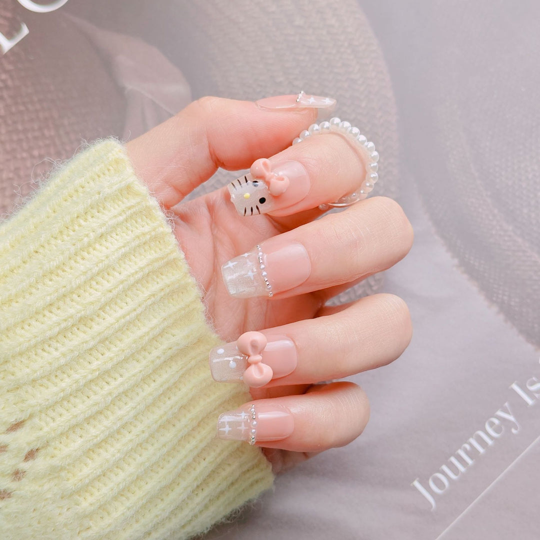 Elegant French Tip Press-On Nails Kalsten