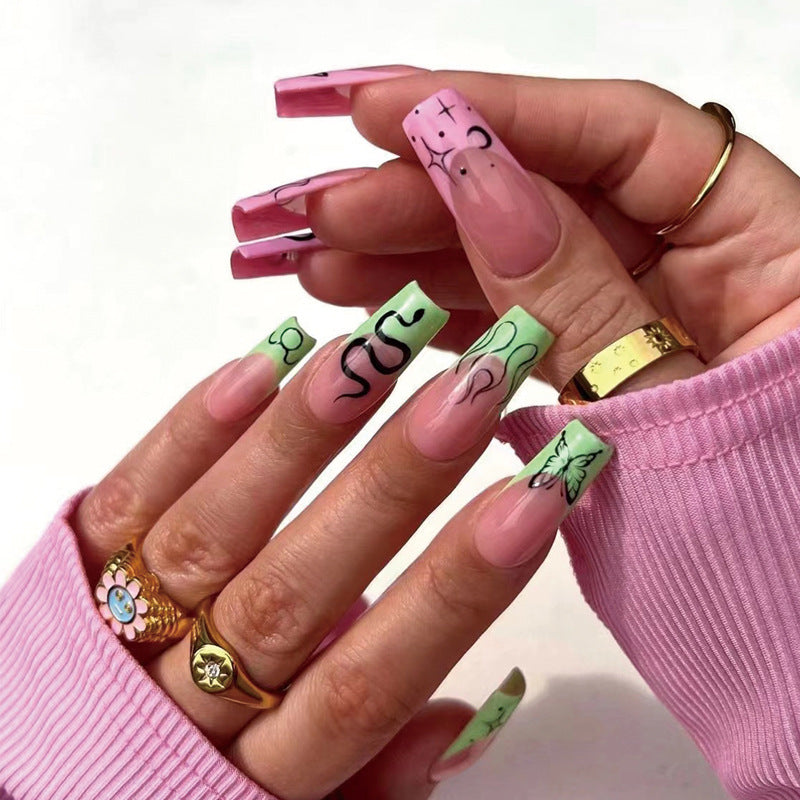 Nail art with heart and lip designs Kalsten