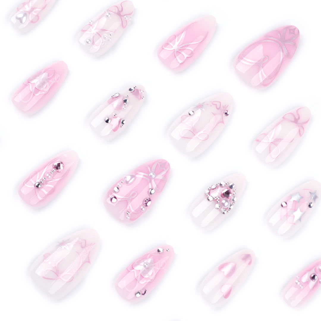 Artificial nail art with delicate jewelry design Kalsten