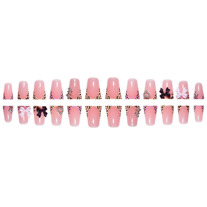 Decorative Thematic Press-On Nail Set Kalsten