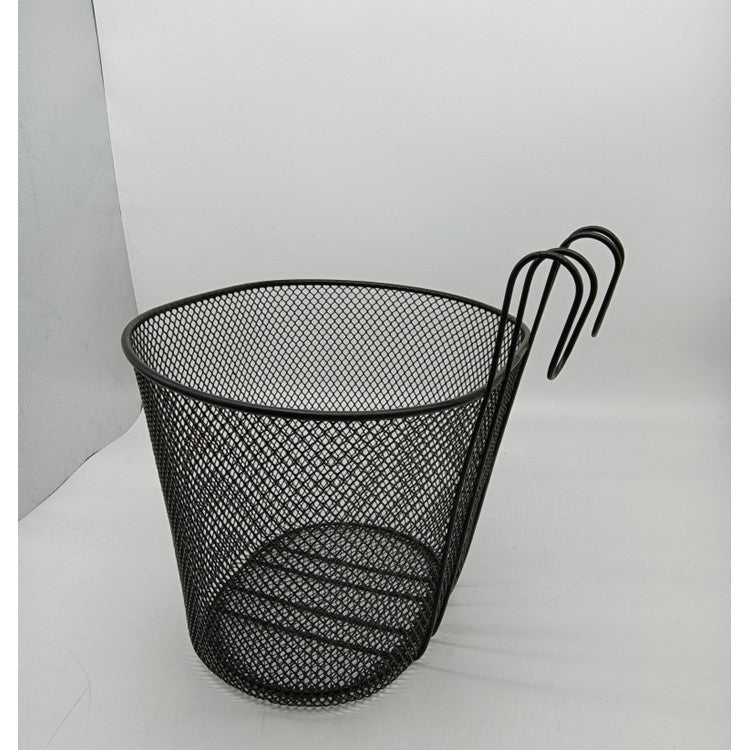 mesh front bicycle basket with over-the-handlebar hooks Kalsten