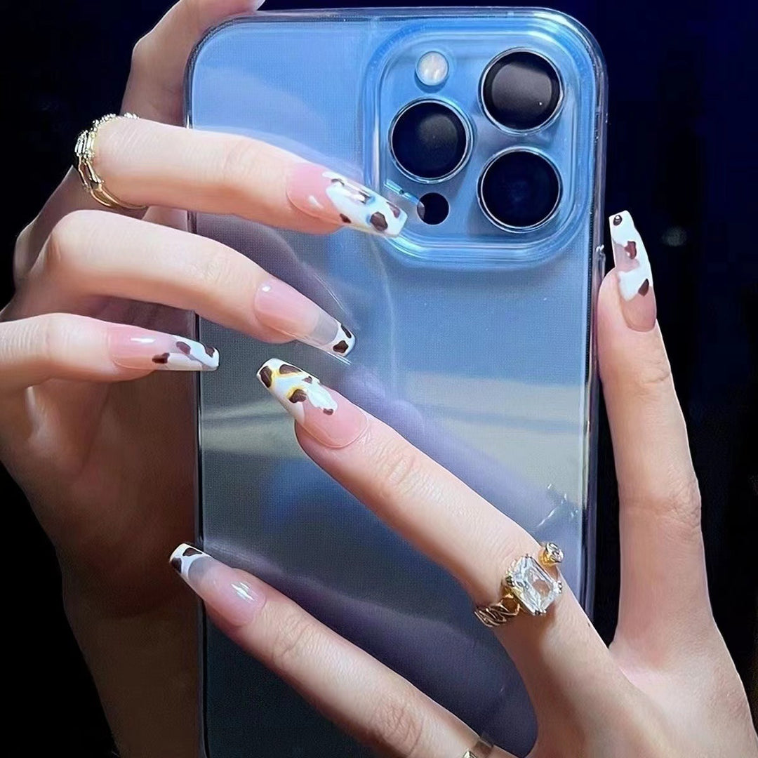Artistic Cow Print Press-On Nail Set