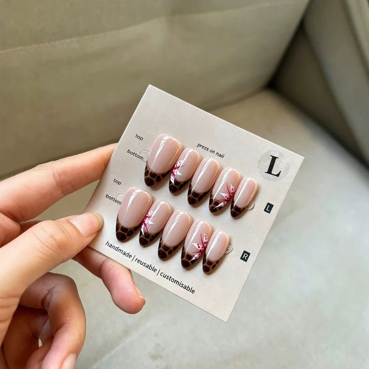 Artistic Press-On Nail Set with Floral and Giraffe Design