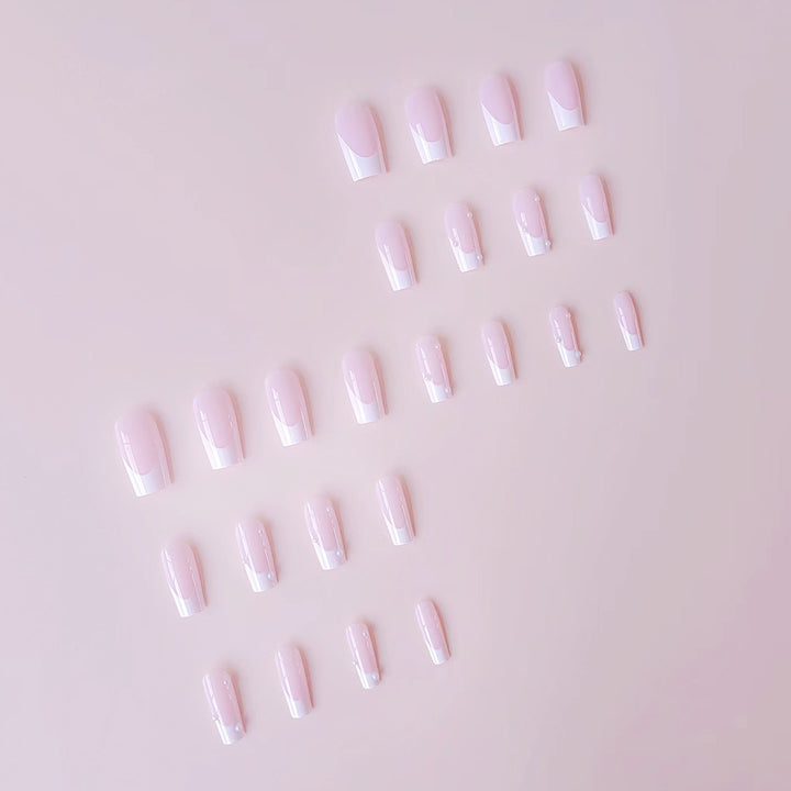 Artificial nail tips with elegant pearl accents Kalsten