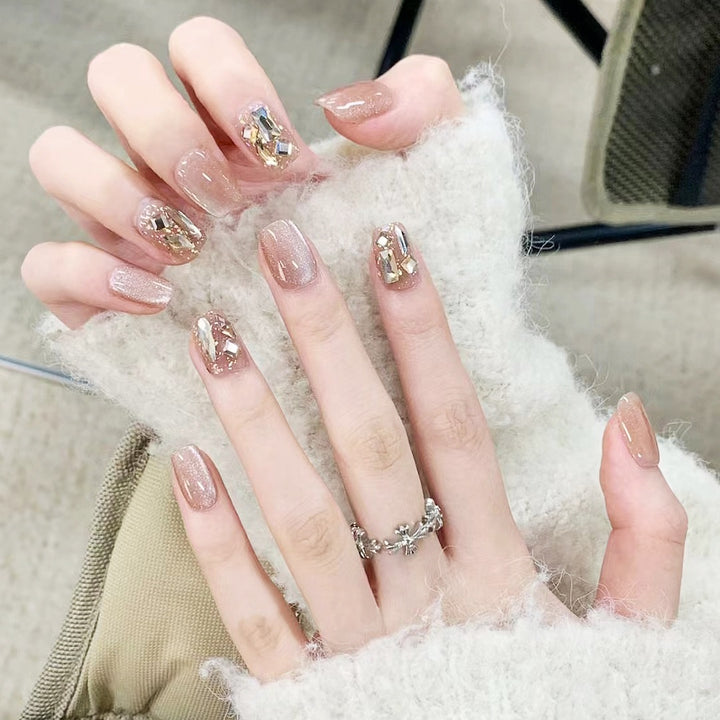 Chic Decorative Press-On Nail Tips Kalsten