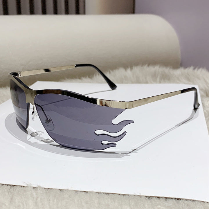 Ladies trendy sunglasses with innovative flame frame Kalsten