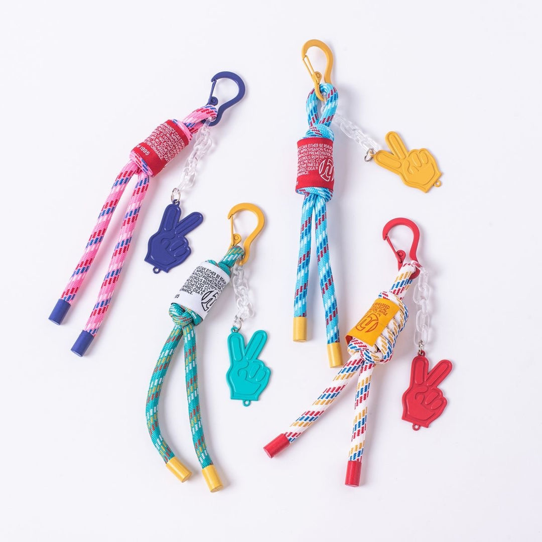 Versatile Keychain Accessory Kalsten