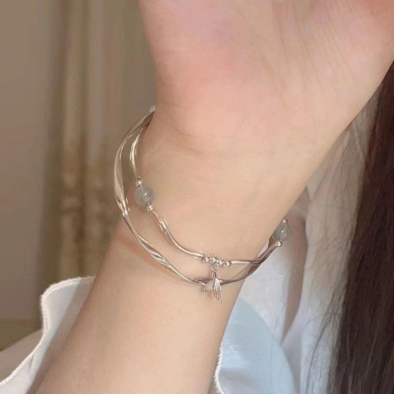 Elegant Silver Fish Charm Bracelet Kalsten