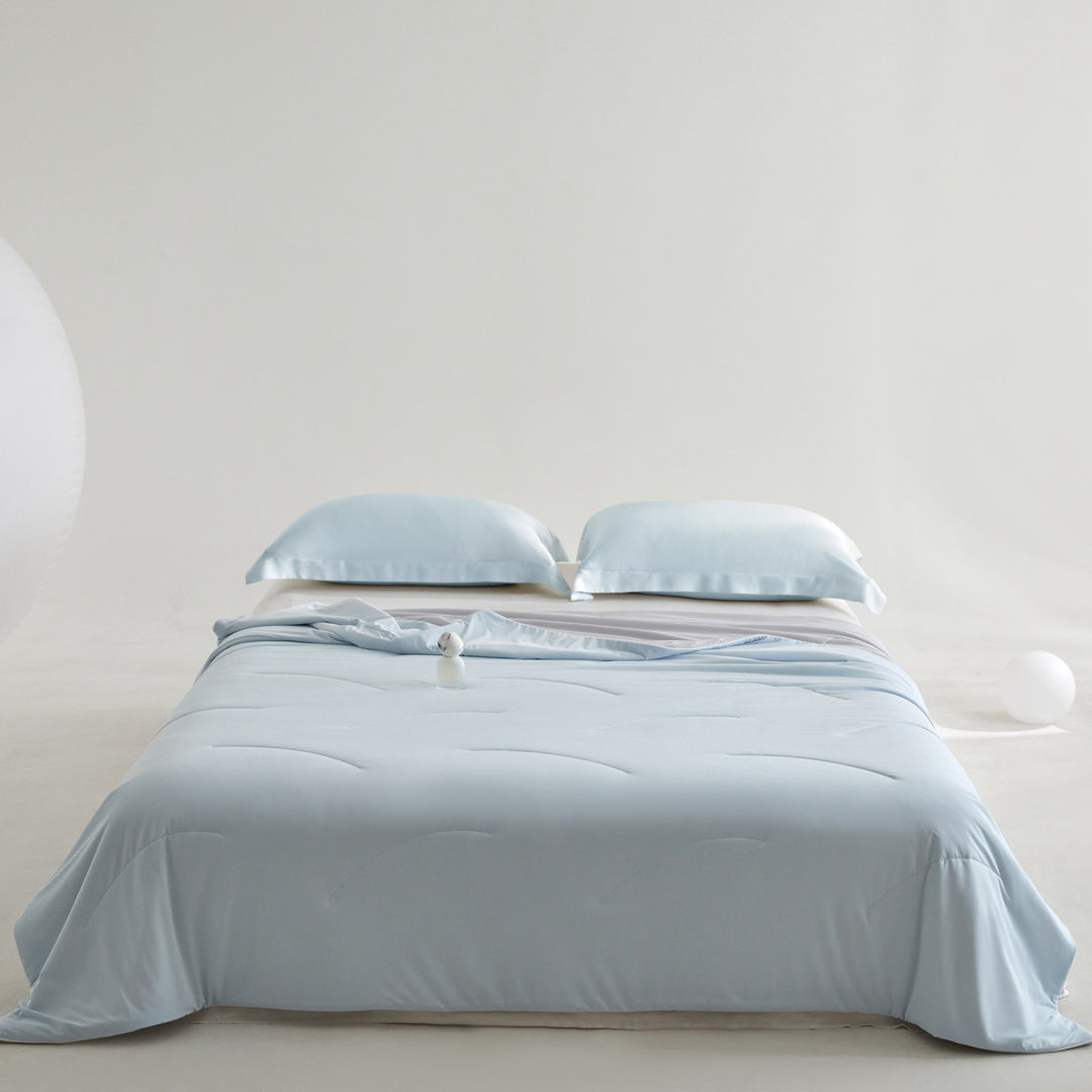 Women's breathable and comfortable blanket with soft texture Kalsten