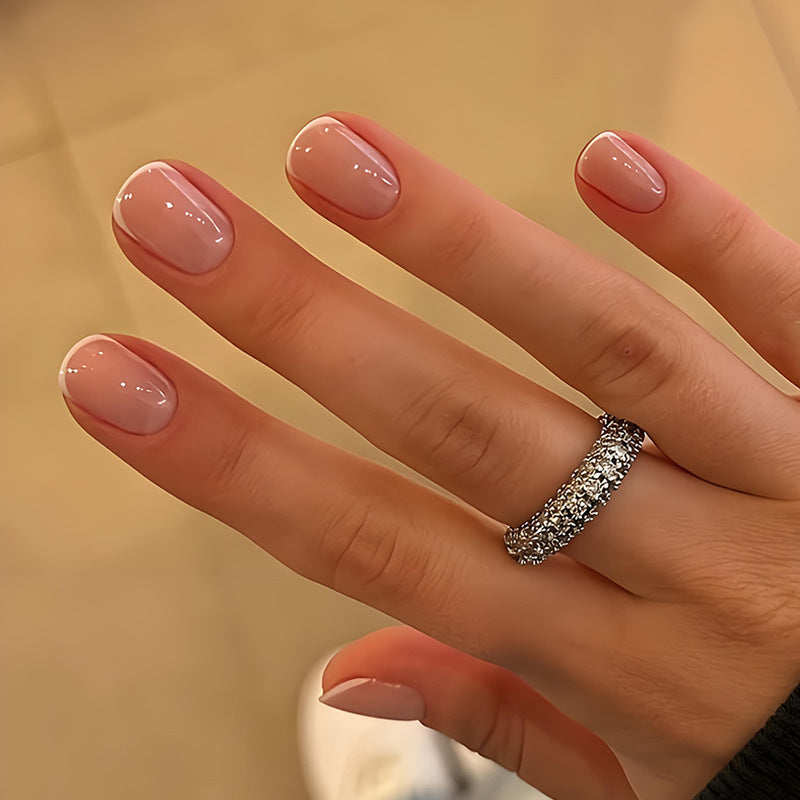 Artificial nails with elegant French tip Kalsten