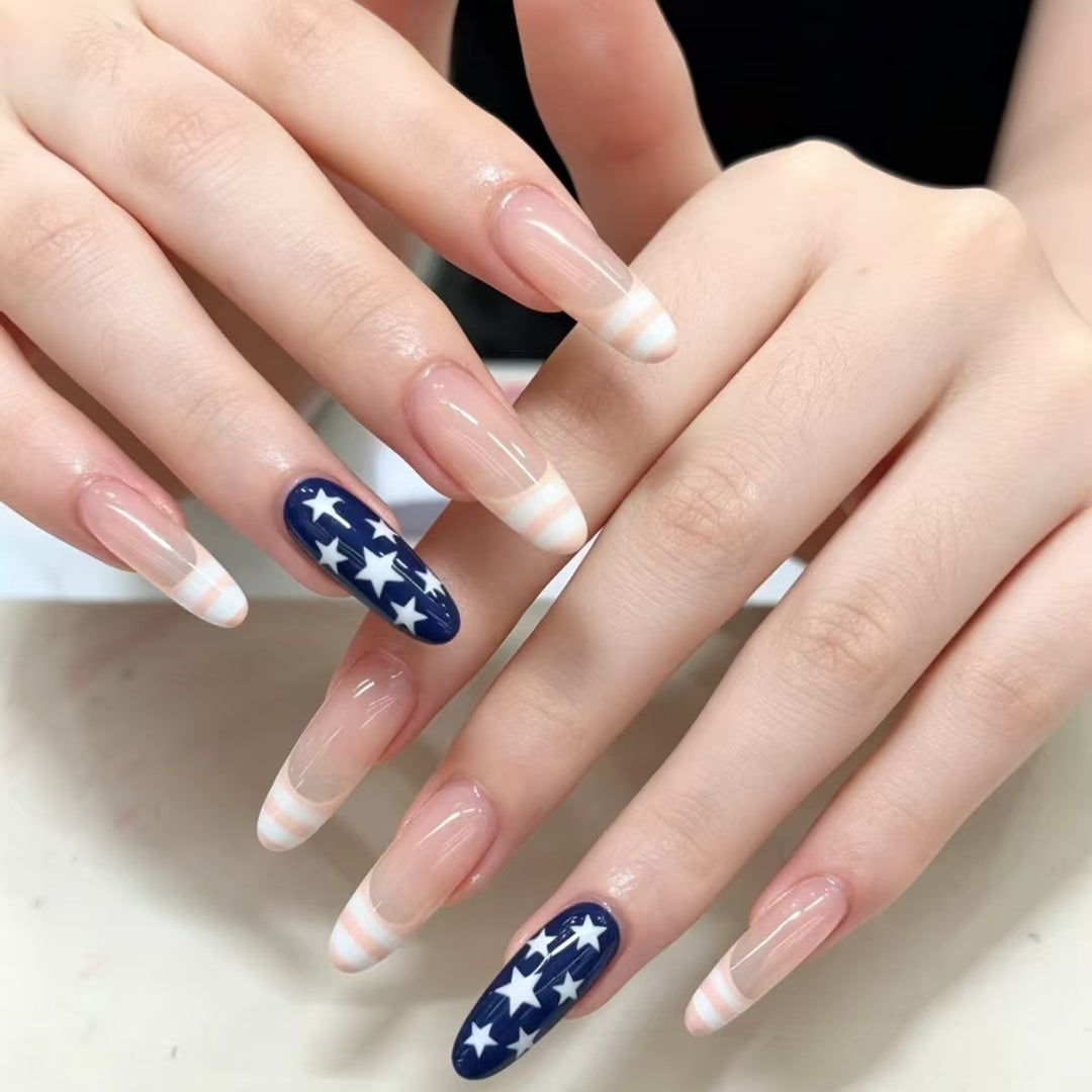 Decorative Star Accent Press-On Nail Extensions