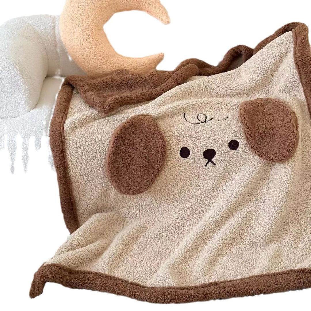 Cuddly Sherpa children's blanket with appliquéd cloud motif and teddy lining