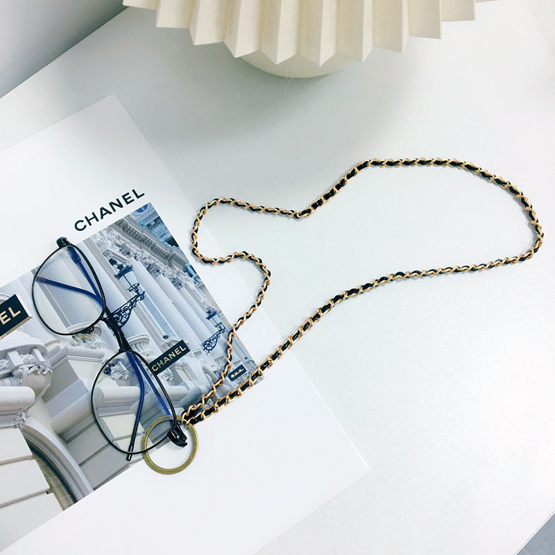 Trendy jewelry necklace with round pendants Kalsten
