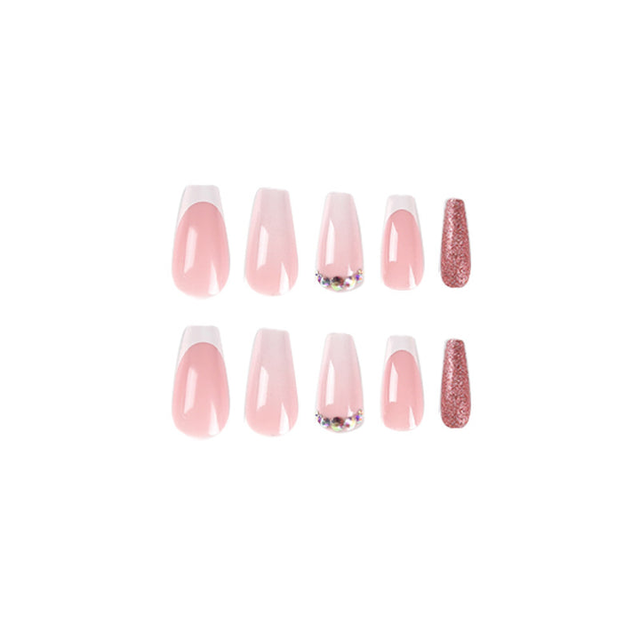 Glamorous artificial nails with rhinestone accents Kalsten