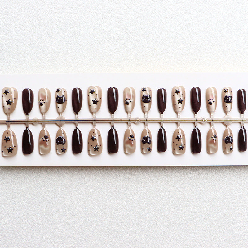 Thematic Artistic Press-On Nail Design Kalsten