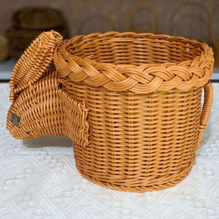 Decorative Woven Duck-Shaped Basket Kalsten