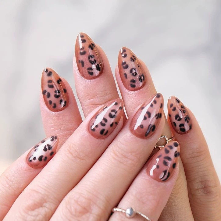 Artistic Animal Print Press-On Nails Kalsten