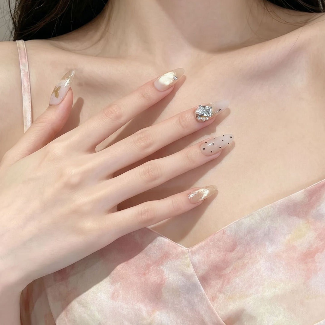 Elegant Press-On Nail Art Set with Decorative Floral Accents Kalsten