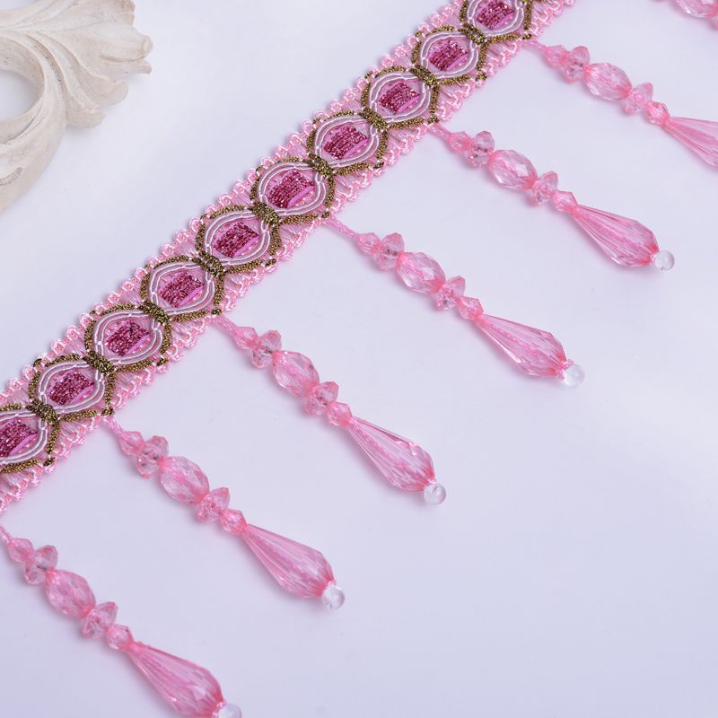 Embellished lace edge Kalsten