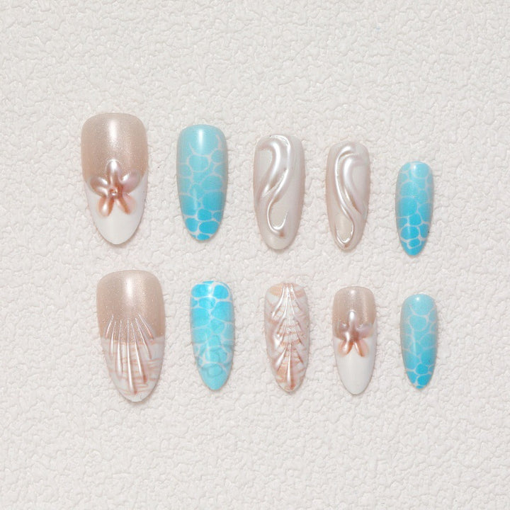 Exclusive art nails with maritime accents Kalsten