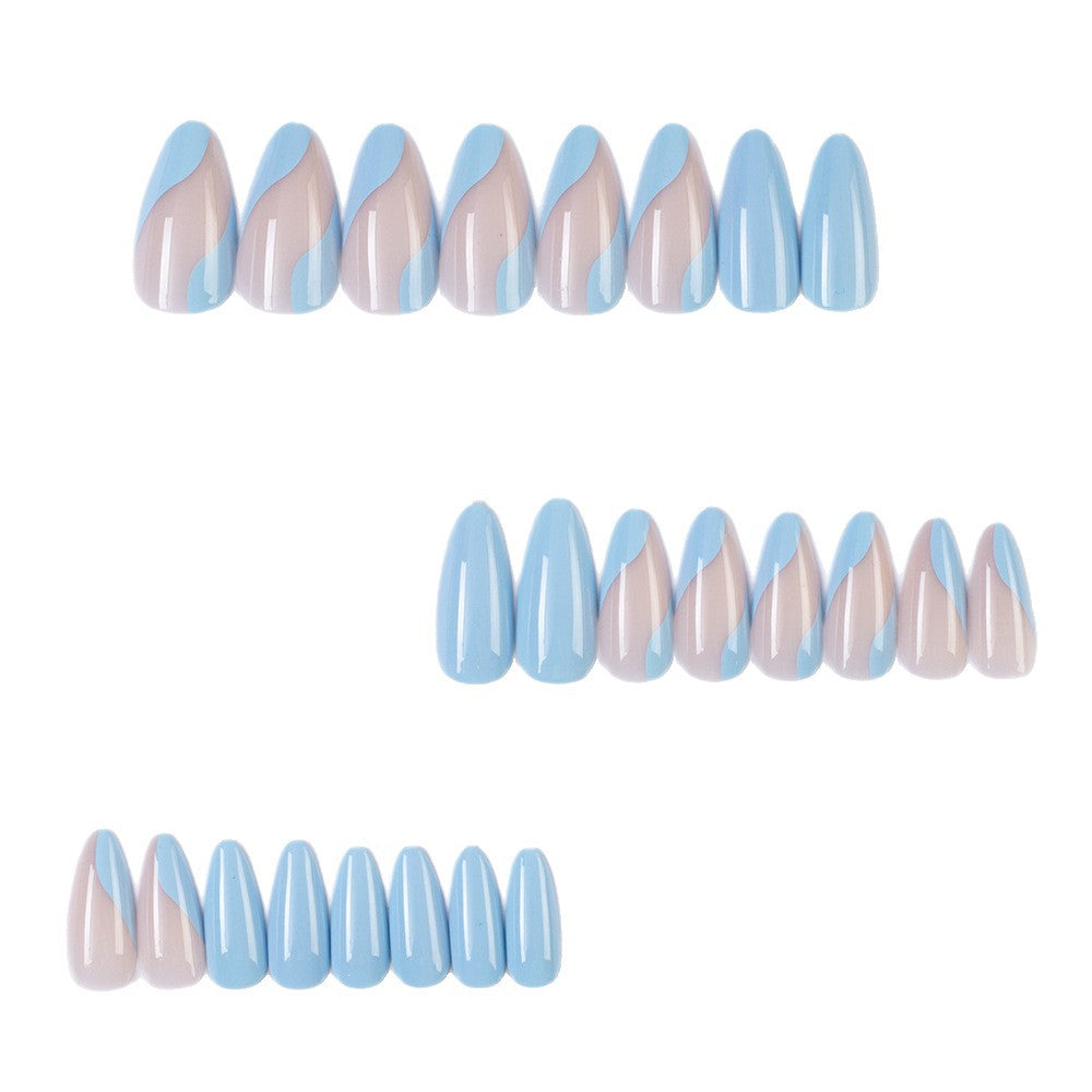 Artificial nails in elegant stiletto design Kalsten