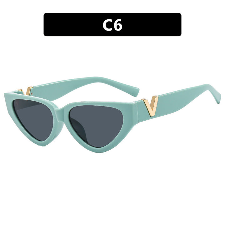 Women's Cat-Eye Sunglasses with Stylish Zebra Design and Luxurious Accents Kalsten