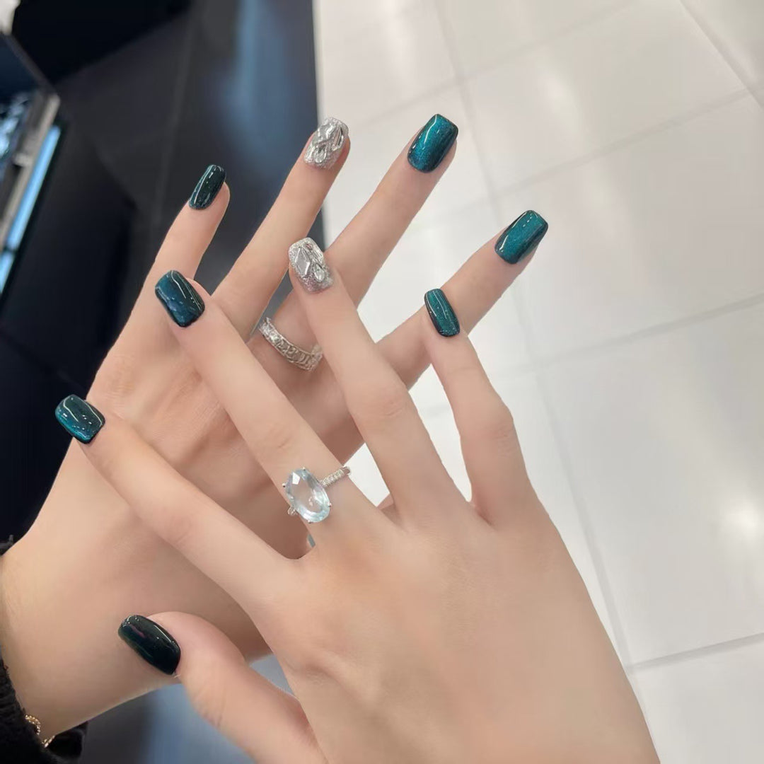 Sparkling Acrylic Press-On Nail Set Kalsten