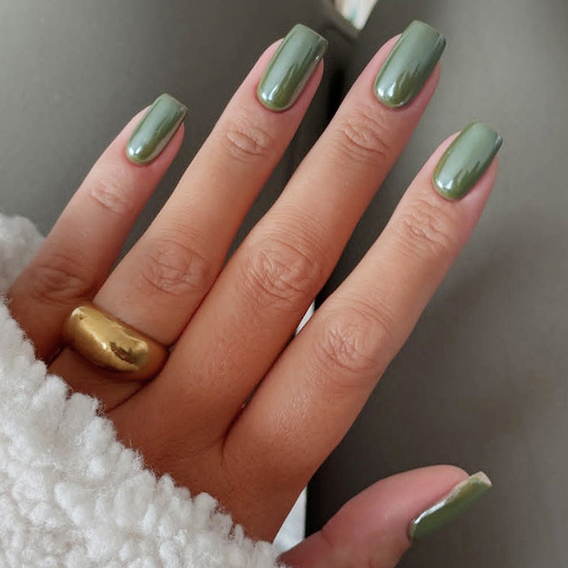 Glossy Press-On Nail Set Kalsten