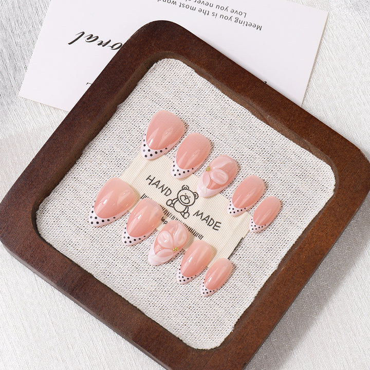 Stylish Press-On Nail Set Kalsten