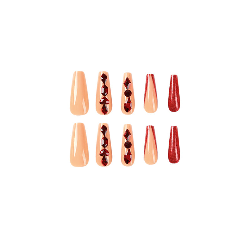 Artfully designed nail extensions with sparkling accents Kalsten
