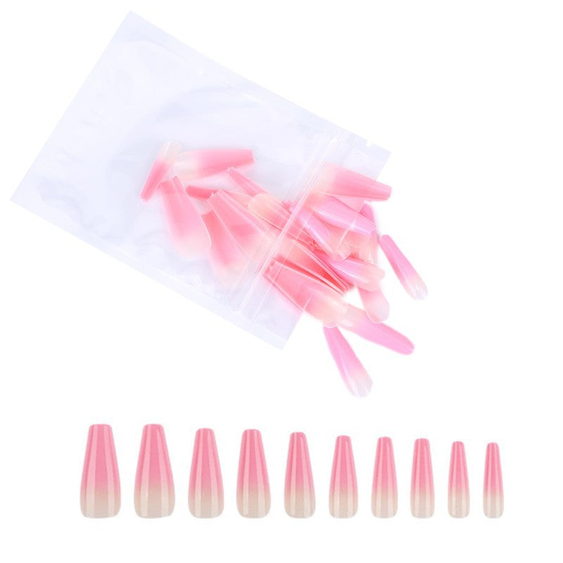 Artificial nails in elegant stiletto design Kalsten