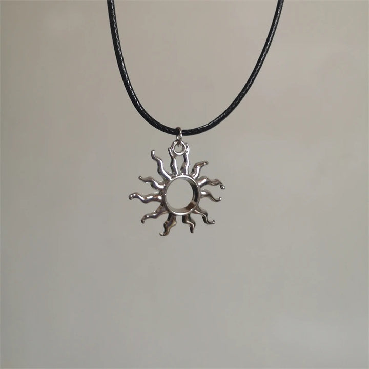Spiral Pendant Necklace Kalsten