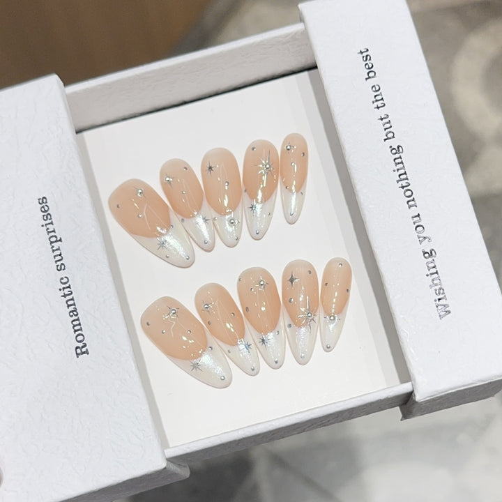 Glamorous artificial nails with romantic star pattern Kalsten