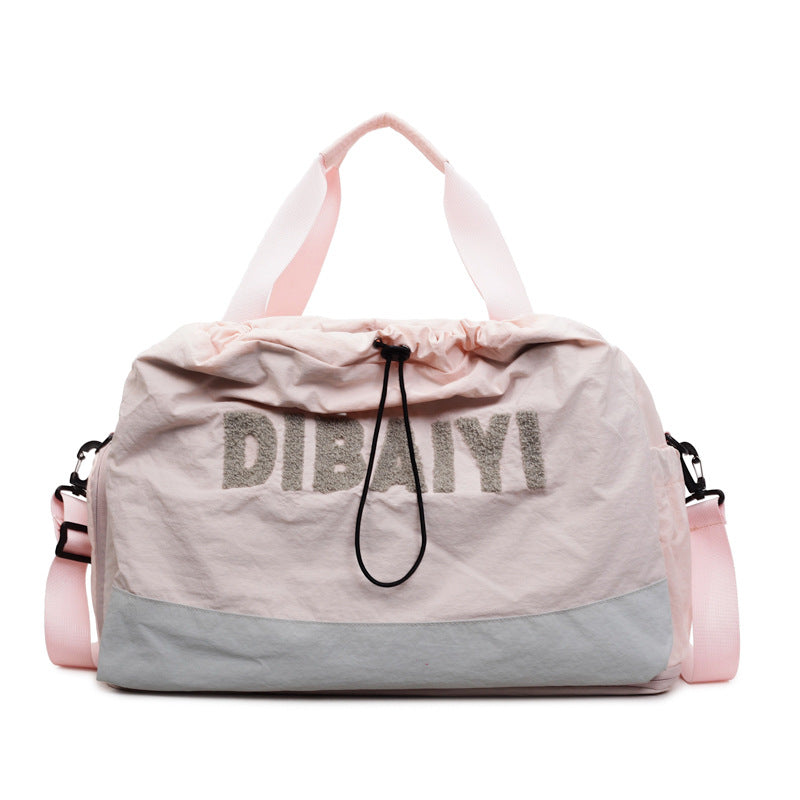 Multifunctional Travel Bag with Water-Repellent Material and Adjustable Shoulder Strap Kalsten
