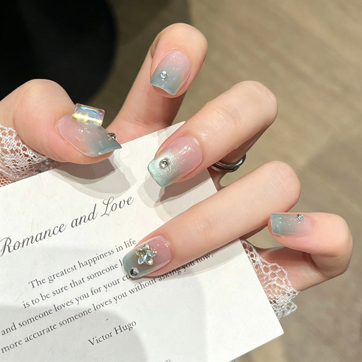 Glittery Press-On Nail Art Set Kalsten