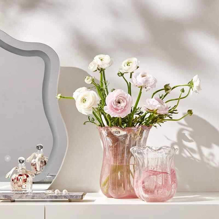 Handblown Ruffled-Tulip Art Glass Decorative Vase Kalsten