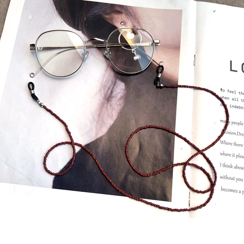 Chic Beaded Eyewear Chain Kalsten