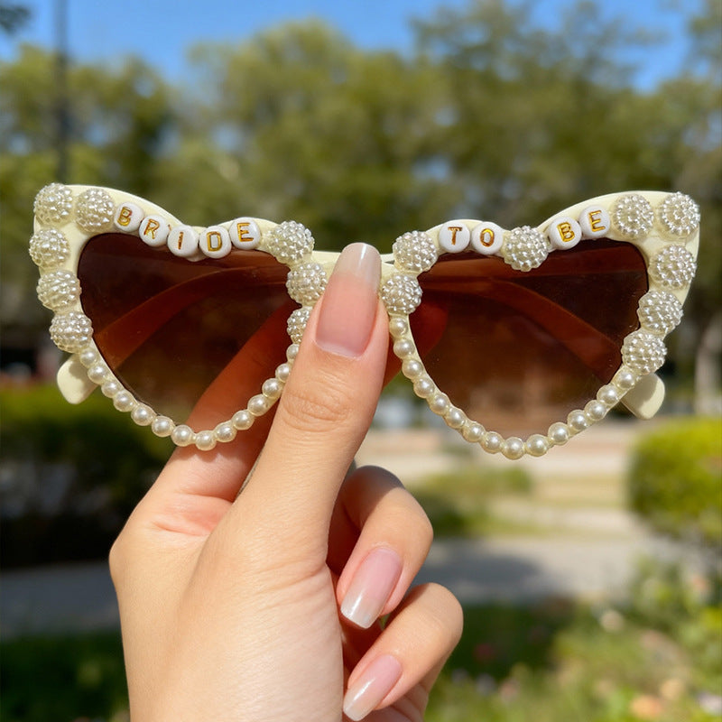 Decorative Heart-Shaped Bride-To-Be Sunglasses Kalsten