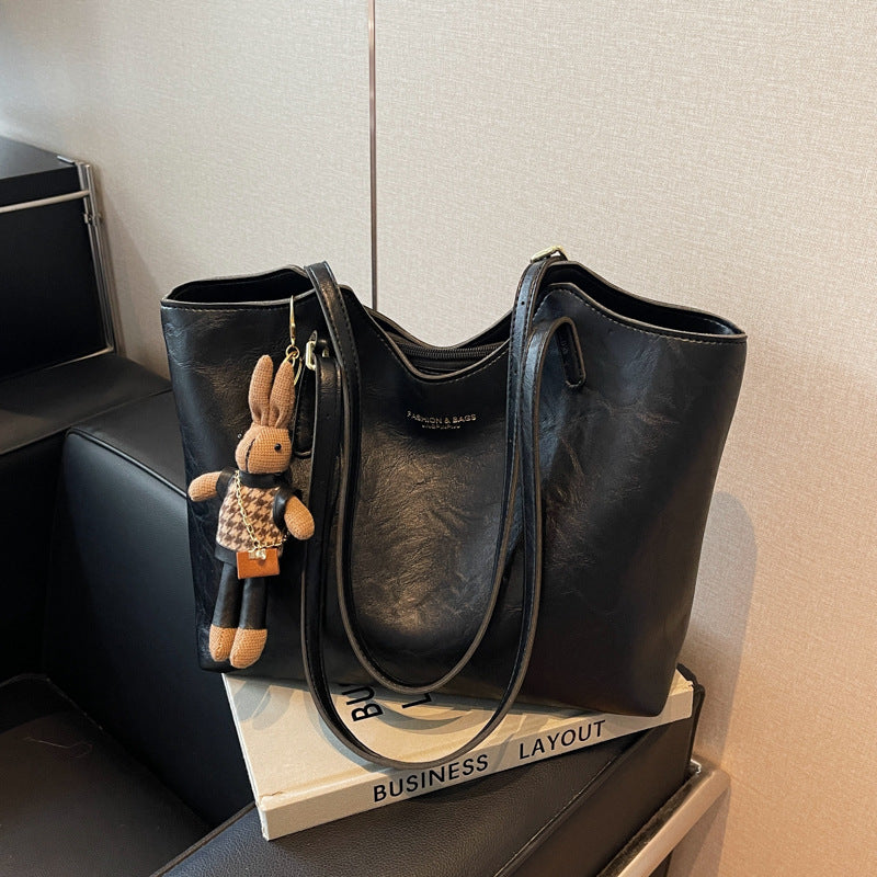 Premium Faux Leather Tote Kalsten
